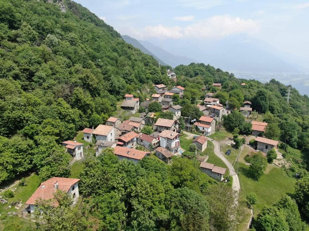 Casa Bucaneve & Ciclamino Gravedona Exteriér fotografie
