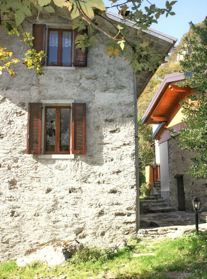 Casa Bucaneve & Ciclamino Gravedona Exteriér fotografie